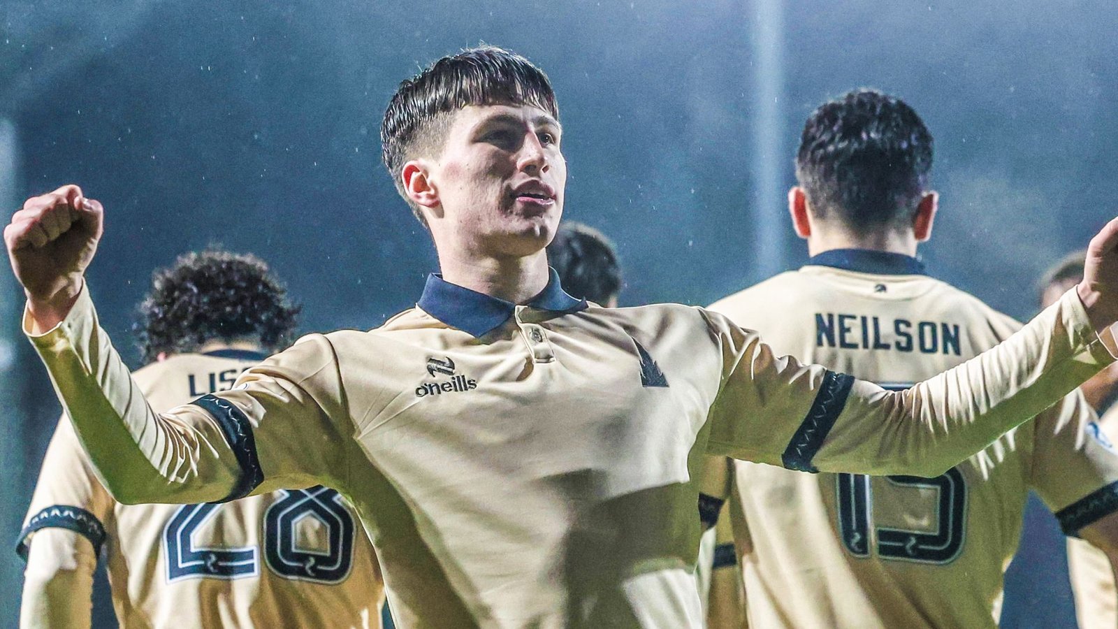 Broggio scores first senior goal as Falkirk hold on to beat Dundee